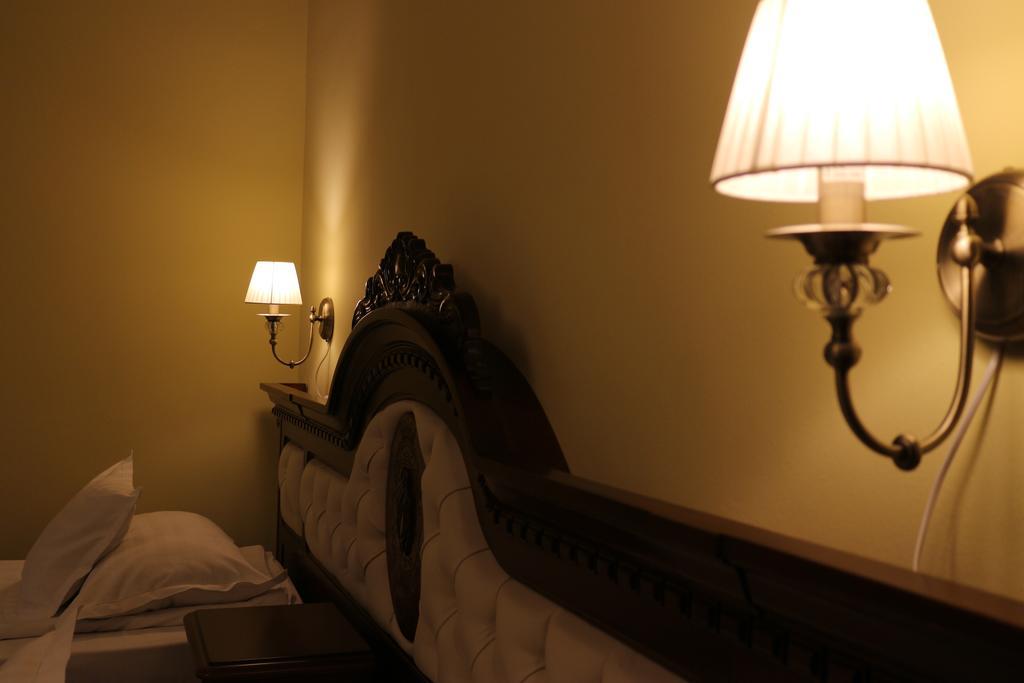 Hotel Astoria Satu Mare Luaran gambar