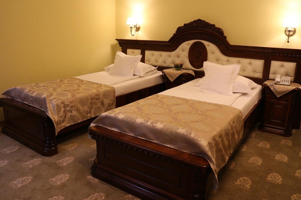 Hotel Astoria Satu Mare Bilik gambar